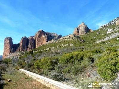 Viaje Semana Santa - Mallos Riglos - Jaca; Viajes en Marzo; Senderismo Huesca;municipios de toledo